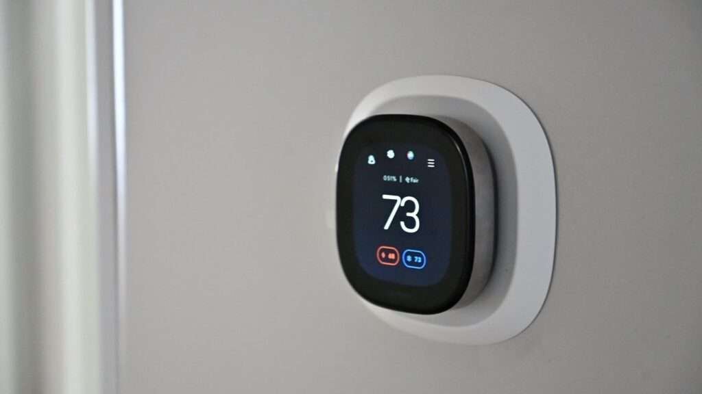 smart home gadgets; ecobee smart thermostat premium